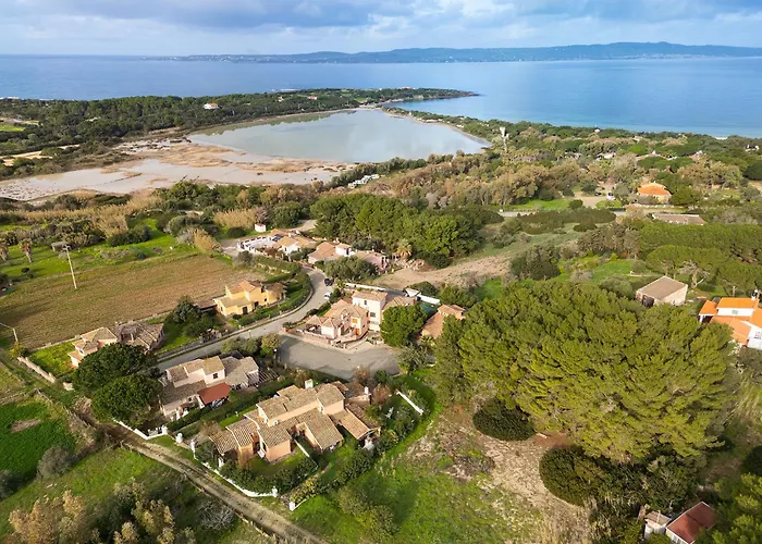 Acquamarina Con Giardino E Patio Vicino Di Le Saline *